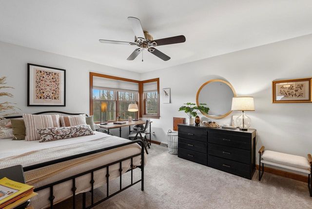 13725 Lake Shore DRIVE, Mequon, WI 53097