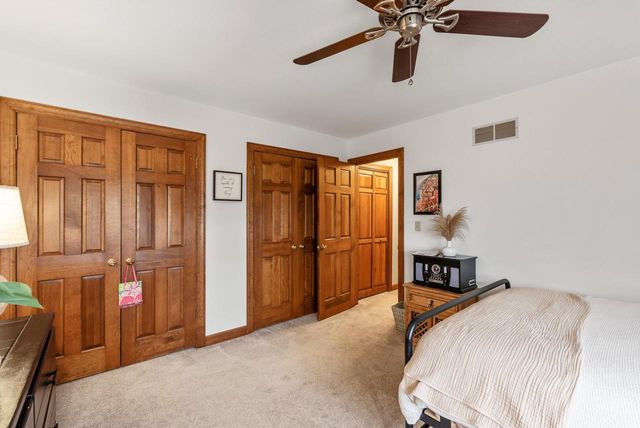 13725 Lake Shore DRIVE, Mequon, WI 53097