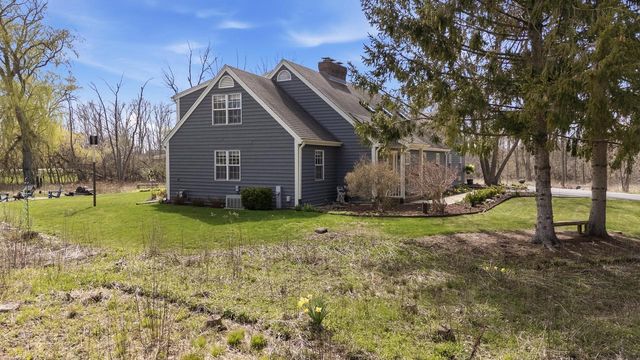 13725 Lake Shore DRIVE, Mequon, WI 53097