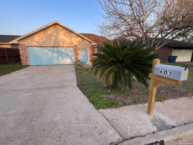 603 Lassen, Beeville, TX 78102