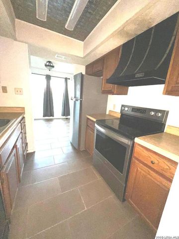 603 Lassen, Beeville, TX 78102