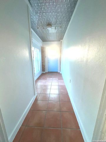 603 Lassen, Beeville, TX 78102