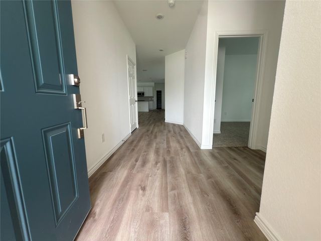 512 Oak Chase Avenue, Dayton, TX 77535