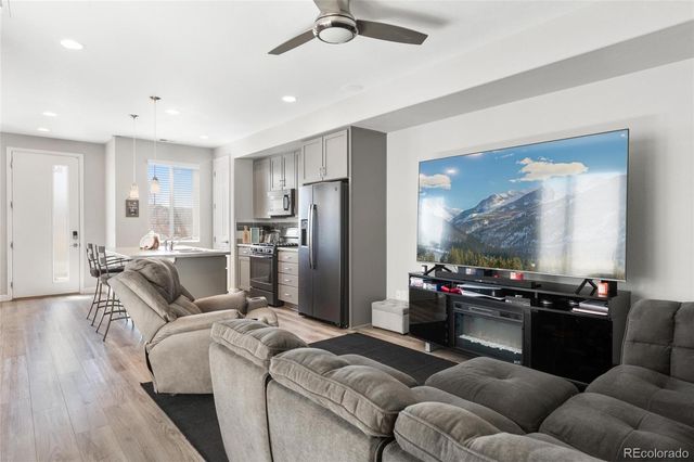 23576 E 5th Place, Aurora, CO 80018