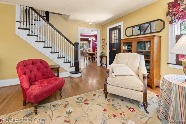 23760 Hudson Street, Dearborn, MI 48124