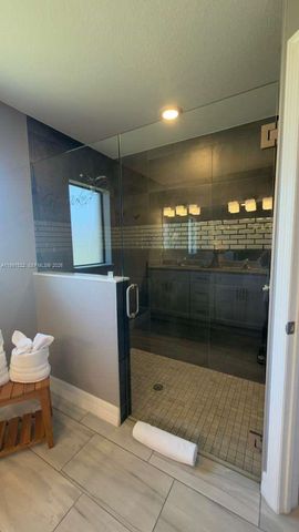 4407 SW 16th PL, Cape Coral, FL 33194