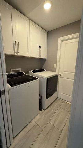 4407 SW 16th PL, Cape Coral, FL 33194