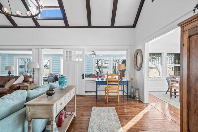 2304 North Shore DRIVE, Delavan, WI 53115