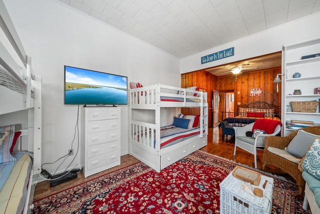 2304 North Shore DRIVE, Delavan, WI 53115