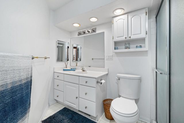 2304 North Shore DRIVE, Delavan, WI 53115