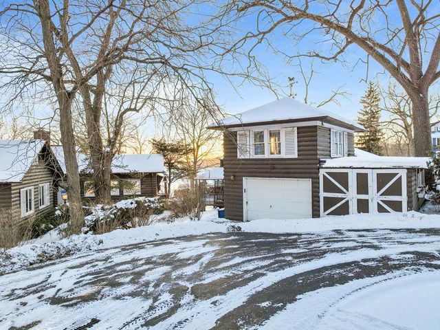 2304 North Shore DRIVE, Delavan, WI 53115