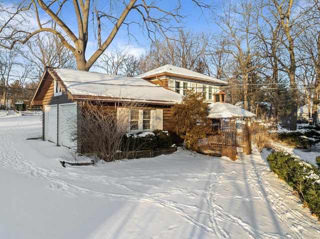 2304 North Shore DRIVE, Delavan, WI 53115