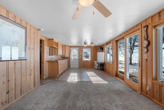 165 SUN N SURF DRIVE, Luxemburg, WI 54217