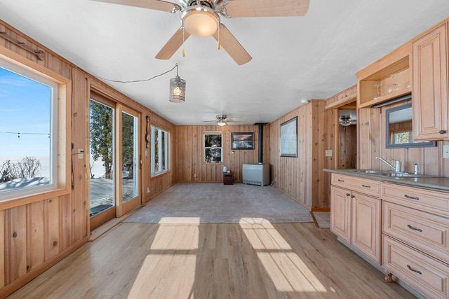 165 SUN N SURF DRIVE, Luxemburg, WI 54217