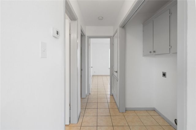 310 Easy St A, Corpus Christi, TX 78418