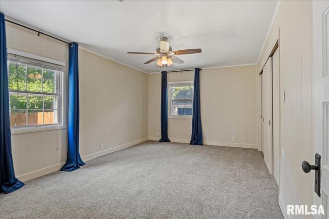 517 S Feldkamp Avenue, Springfield, IL 62704