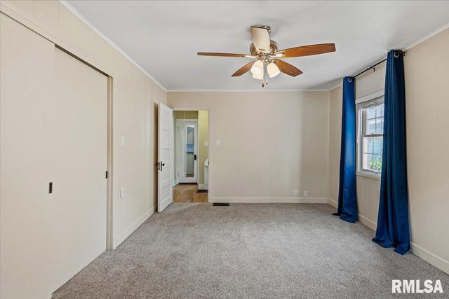 517 S Feldkamp Avenue, Springfield, IL 62704