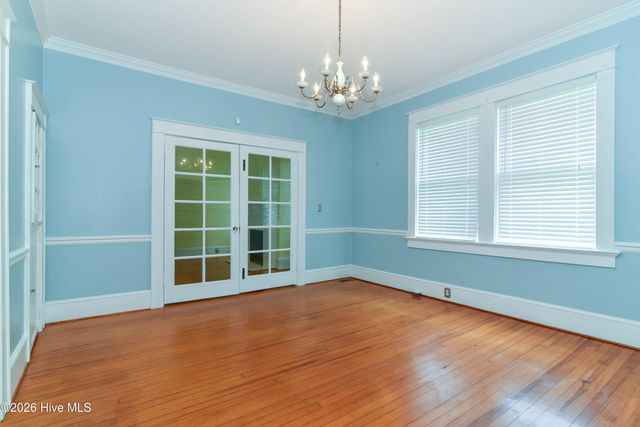 1101 N Market Street, Washington, NC 27889