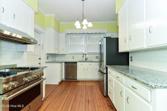 1101 N Market Street, Washington, NC 27889