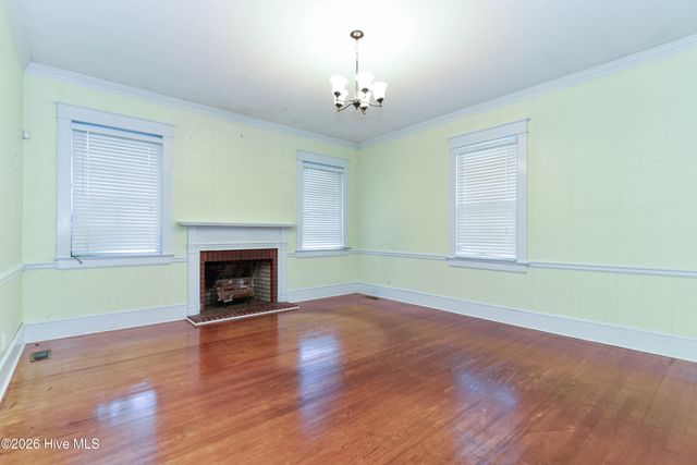 1101 N Market Street, Washington, NC 27889