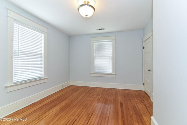 1101 N Market Street, Washington, NC 27889