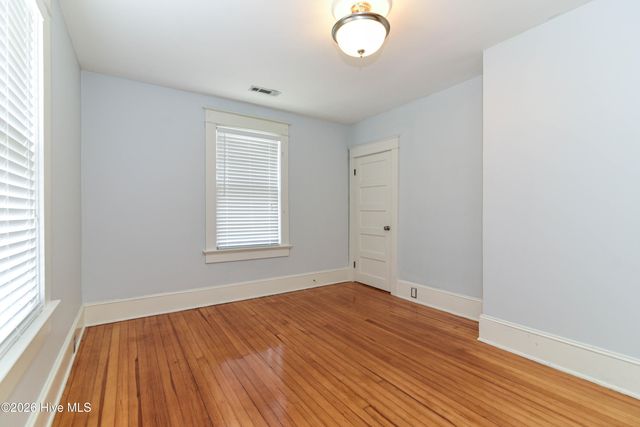 1101 N Market Street, Washington, NC 27889