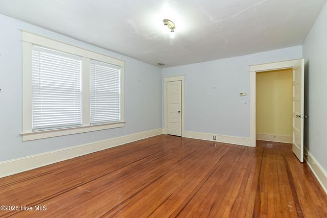 1101 N Market Street, Washington, NC 27889