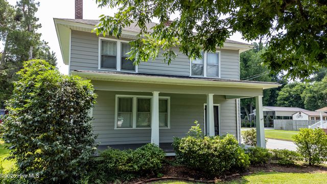 1101 N Market Street, Washington, NC 27889