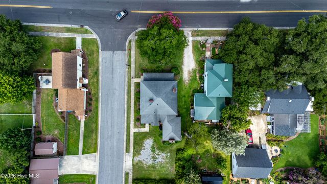 1101 N Market Street, Washington, NC 27889