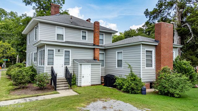 1101 N Market Street, Washington, NC 27889