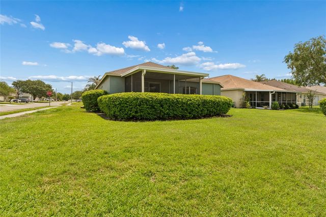 30600 NICKERSON LOOP, Wesley Chapel, FL 33543