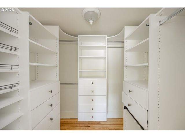 3011 Se TIBBETTS St, Portland, OR 97202