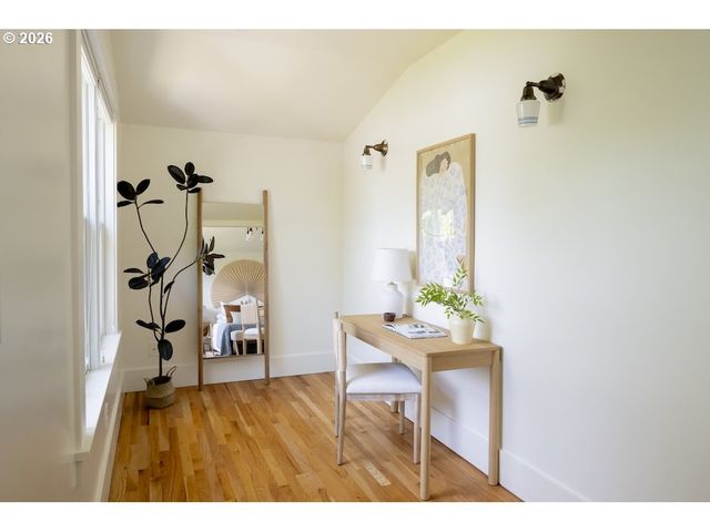 3011 Se TIBBETTS St, Portland, OR 97202