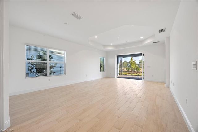 4580 Skysail DR, Naples, FL 34120