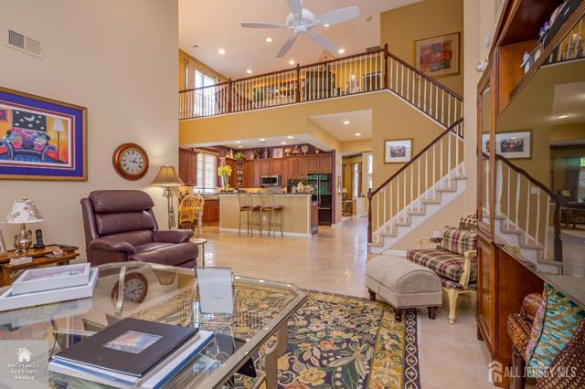 90 Turnberry Drive, Monroe, NJ 08831
