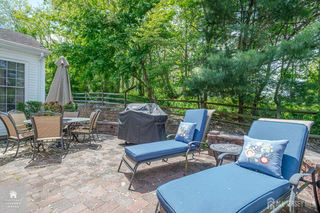 90 Turnberry Drive, Monroe, NJ 08831