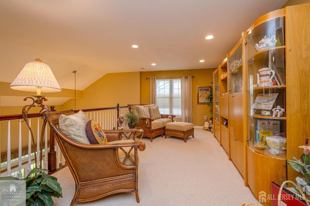 90 Turnberry Drive, Monroe, NJ 08831