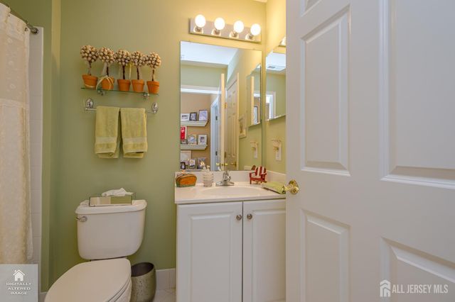 90 Turnberry Drive, Monroe, NJ 08831
