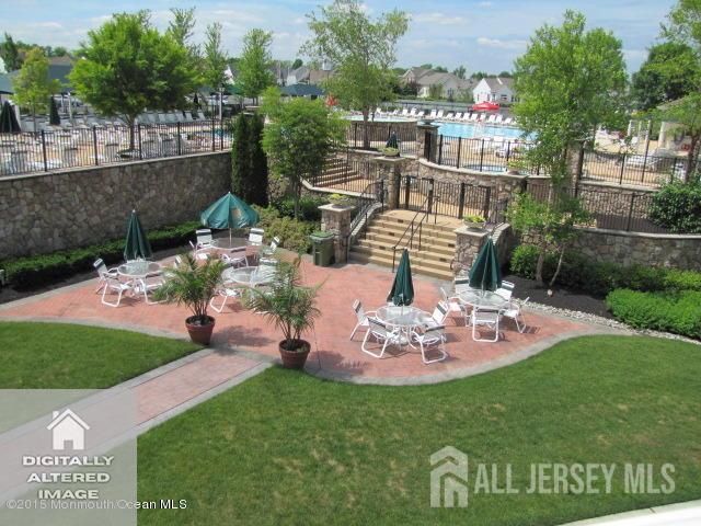 90 Turnberry Drive, Monroe, NJ 08831