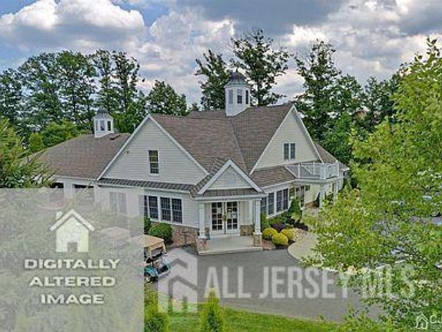 90 Turnberry Drive, Monroe, NJ 08831
