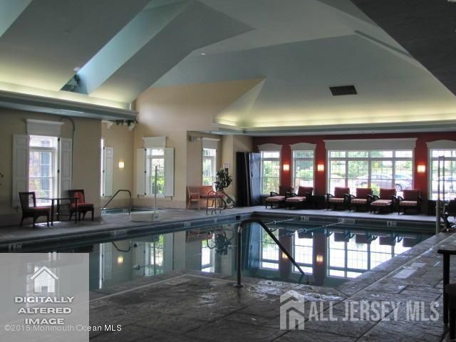 90 Turnberry Drive, Monroe, NJ 08831
