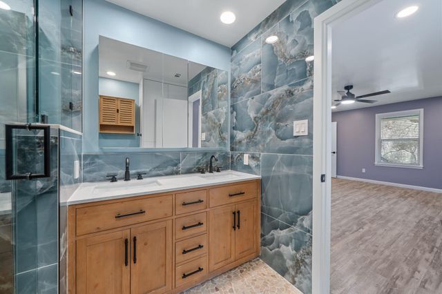 2175 Park RD, New Braunfels, TX 78132