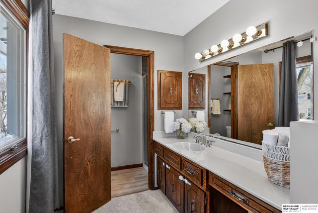 2211 S 166th Street, Omaha, NE 68130