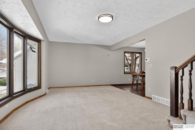 2211 S 166th Street, Omaha, NE 68130