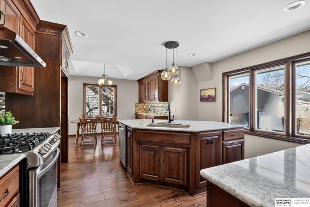 2211 S 166th Street, Omaha, NE 68130