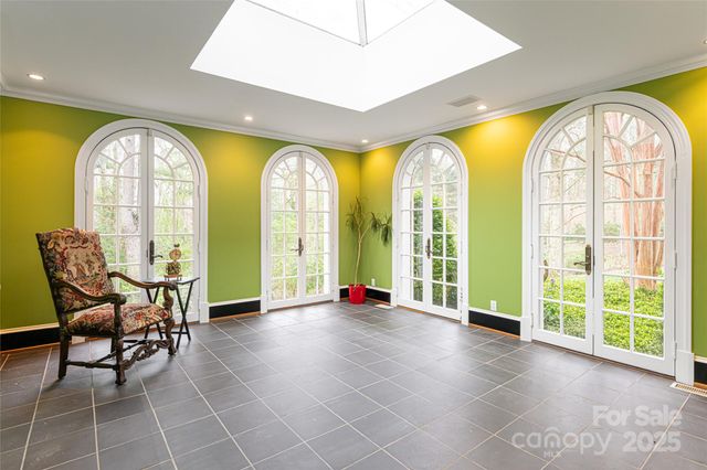 31 Busbee Road, Asheville, NC 28803