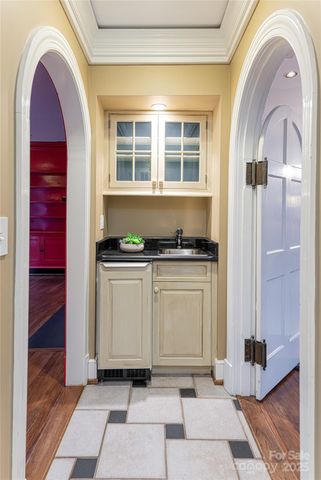 31 Busbee Road, Asheville, NC 28803