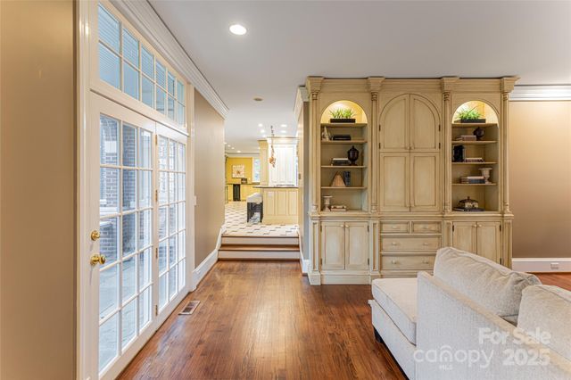 31 Busbee Road, Asheville, NC 28803