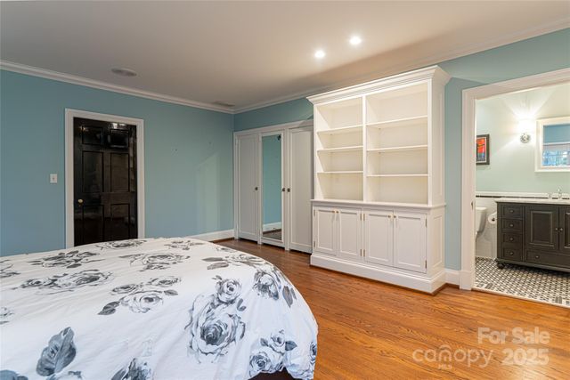 31 Busbee Road, Asheville, NC 28803