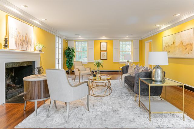 31 Busbee Road, Asheville, NC 28803